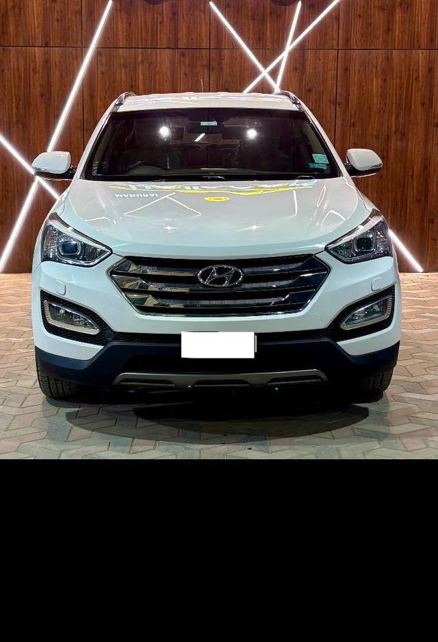 https://images10.gaadi.com/usedcar_image/4605377/original/processed_0bf9e5fed2fd8e67bcd59557db580d01.jpg?imwidth=6400