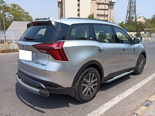 https://images10.gaadi.com/usedcar_image/4605388/original/processed_a3ca8ef5b214737b0594cb69a038ac38.jpg?imwidth=6402