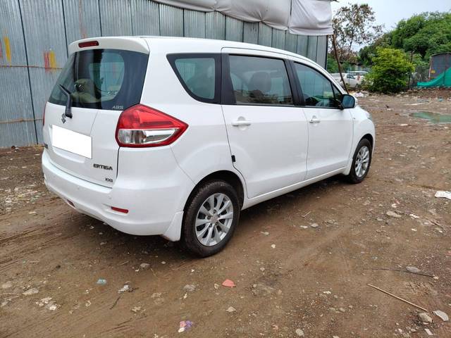 https://images10.gaadi.com/usedcar_image/4605432/original/processed_db64e11f-0df4-4e90-a188-0513ce16e4dc.jpg?imwidth=6402
