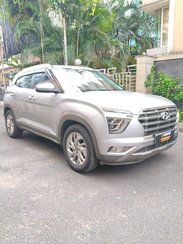 https://images10.gaadi.com/usedcar_image/4605436/original/processed_5f726995d2b16ec8c54fae48af3cc7b5.jpg?imwidth=6400