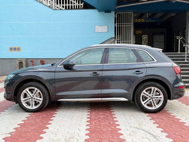 https://images10.gaadi.com/usedcar_image/4605438/original/processed_e8d00644-c673-4411-9467-d96925e9b4cb.jpg?imwidth=6401