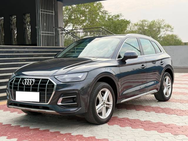 https://images10.gaadi.com/usedcar_image/4605438/original/processed_eeba0946-7c42-4c00-97d2-dd8cd2016790.jpg?imwidth=6402