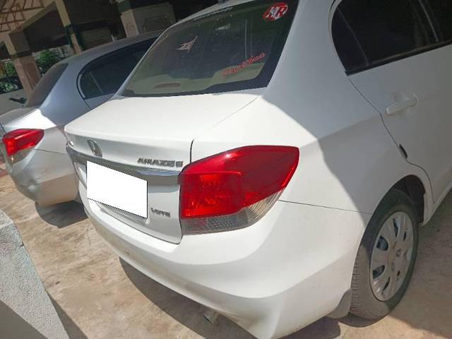 https://images10.gaadi.com/usedcar_image/4605487/original/processed_9c9721a1-3a80-4b37-a0a8-746e2196ca85.jpg?imwidth=6400