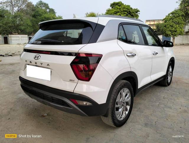 https://images10.gaadi.com/usedcar_image/4605494/original/processed_e4f08e1107b313946adf1163ecca32b8.jpg?imwidth=6402