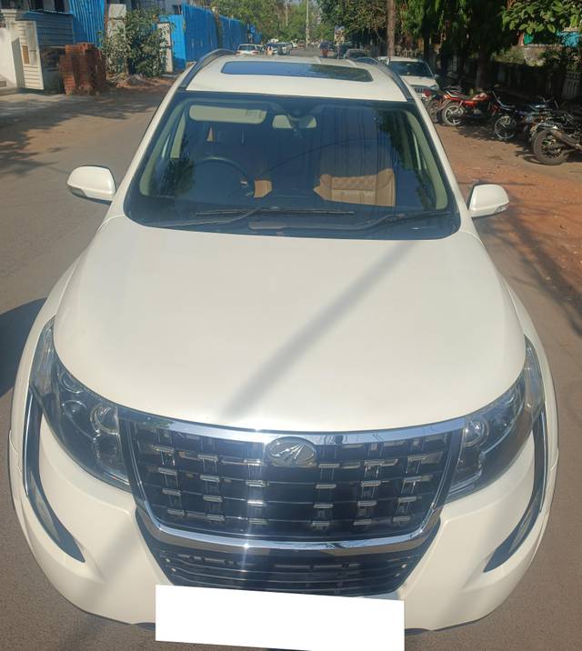https://images10.gaadi.com/usedcar_image/4605499/original/processed_cc0e94adfe96d19d400d89636f2c3980.jpg?imwidth=6402