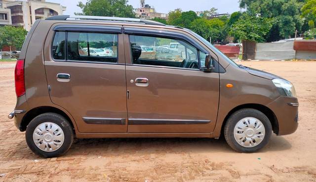 https://images10.gaadi.com/usedcar_image/4605514/original/e88e882a2606e5d344333d6680bfab0a.jpg?imwidth=6401