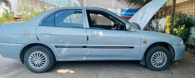 https://images10.gaadi.com/usedcar_image/4605527/original/processed_ab89a600-6c62-41ac-87b3-e5cf27e72808.jpg?imwidth=6401