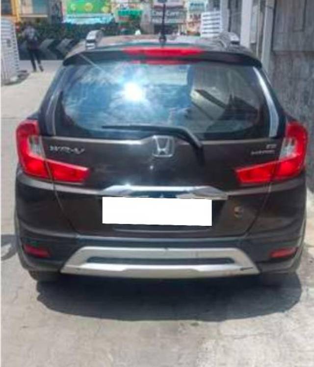 https://images10.gaadi.com/usedcar_image/4605604/original/processed_28e206a6-fa05-4533-9d6a-54ba2607b359.jpg?imwidth=6401