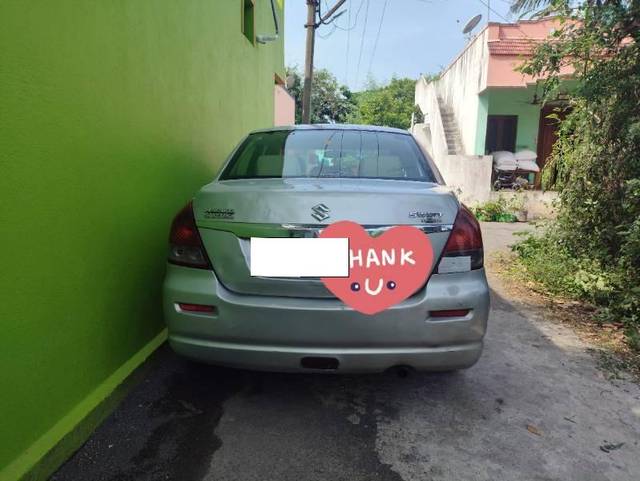 https://images10.gaadi.com/usedcar_image/4605619/original/processed_81f275d9-efc6-4fff-85b9-313e47b787a5.jpg?imwidth=6401