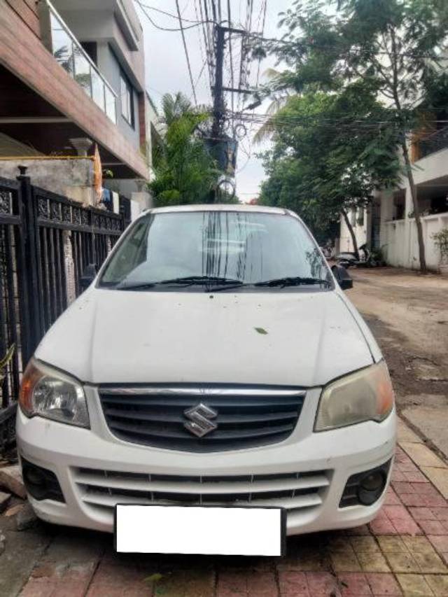 https://images10.gaadi.com/usedcar_image/4605629/original/processed_d669f165-fb61-4a7c-8675-6a400b7f7264.jpg?imwidth=6400