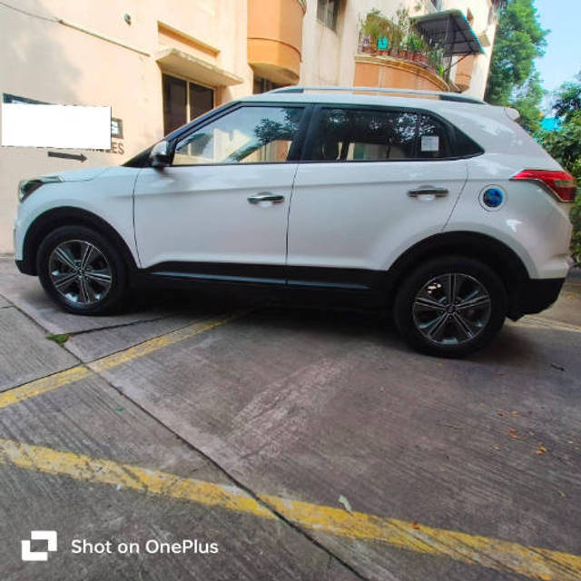 https://images10.gaadi.com/usedcar_image/4605634/original/processed_d9266acb5d9b75e6f1dbcd66e8118a84.png?imwidth=6402