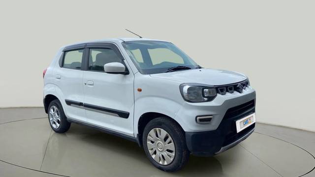 https://images10.gaadi.com/usedcar_image/4605635/original/7ae1d9e3377b590ee7a57a6b547720c6.jpg?imwidth=6400