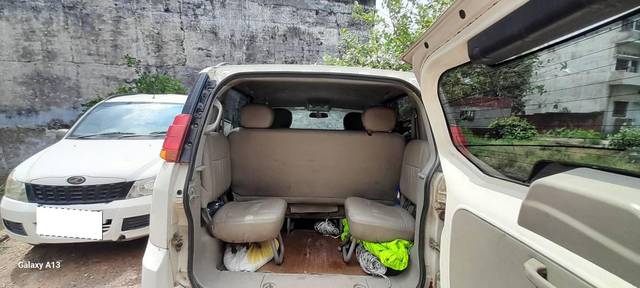 https://images10.gaadi.com/usedcar_image/4605652/original/processed_84144219-4406-4e5c-9e4b-c05730819ba9.jpg?imwidth=6402