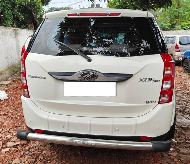 https://images10.gaadi.com/usedcar_image/4605668/original/processed_ca667b05bb1341372580e0a5809e4e03.jpg?imwidth=6401