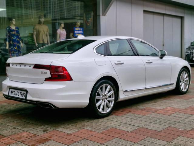 https://images10.gaadi.com/usedcar_image/4605697/original/processed_011f1676-e2b4-4cc7-9133-c8449bc2221d.jpg?imwidth=6402