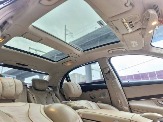 https://images10.gaadi.com/usedcar_image/4605702/original/processed_9ed25571-636f-4bd1-958f-fc1f06589355.jpg?imwidth=6402