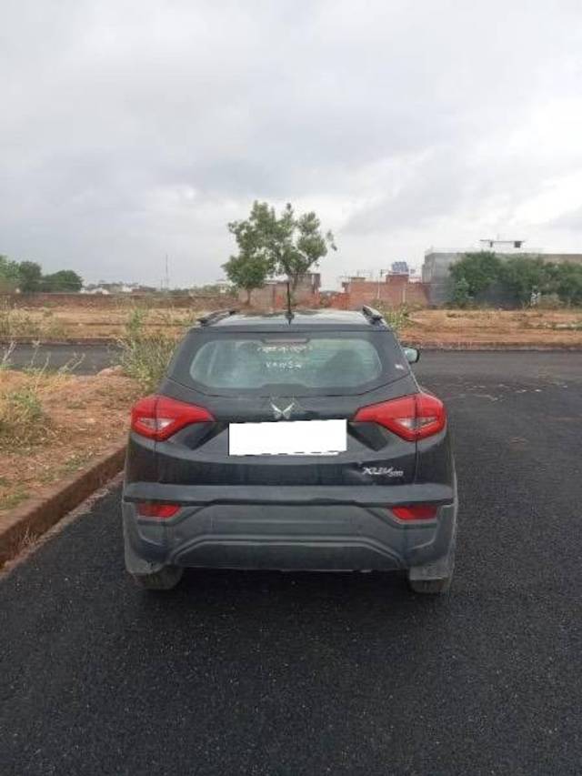 https://images10.gaadi.com/usedcar_image/4605715/original/processed_79ae3ccb-5b45-4378-bdb1-a3a9551a2316.jpeg?imwidth=6401