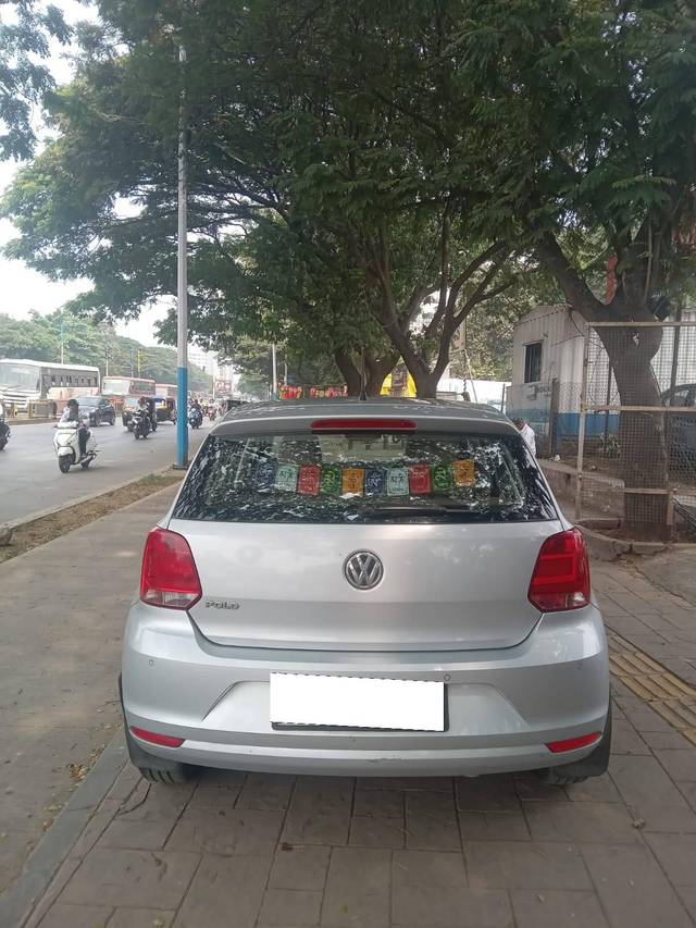 https://images10.gaadi.com/usedcar_image/4605717/original/processed_66111aa3-eb33-4659-9db6-d45d0e7bf72c.jpg?imwidth=6402
