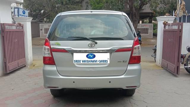https://images10.gaadi.com/usedcar_image/4605769/original/processed_55cb265a853eb1cff2d0c530509f0d8f.jpeg?imwidth=6402