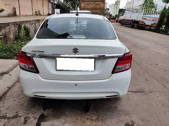 https://images10.gaadi.com/usedcar_image/4605799/original/processed_37760051-1569-4439-ac47-2b54fab73b2d.jpg?imwidth=6402