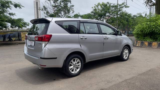 https://images10.gaadi.com/usedcar_image/4605821/original/processed_77fbade3e99c3ebf2b72fb32f3c1fb2f.jpg?imwidth=6402