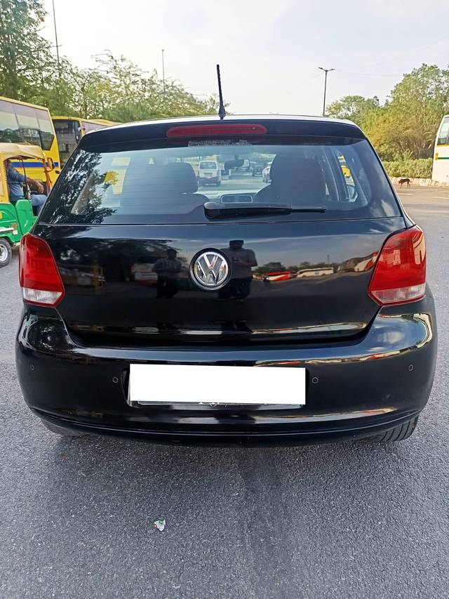 https://images10.gaadi.com/usedcar_image/4605855/original/processed_7df916153775c456ab64c8c44610e60c.jpg?imwidth=6402