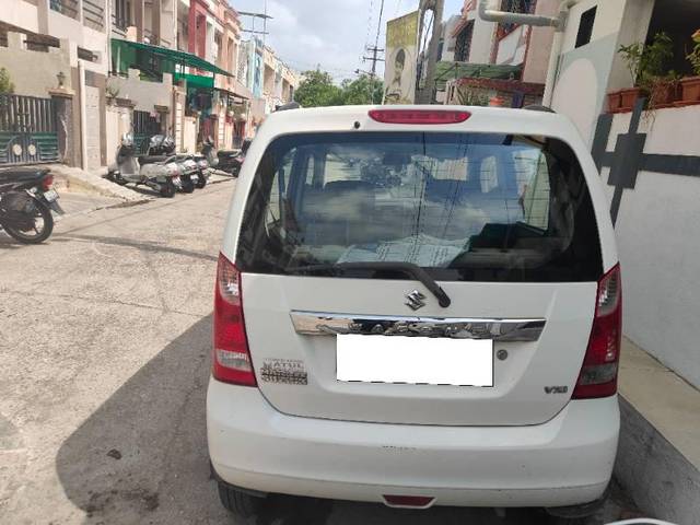 https://images10.gaadi.com/usedcar_image/4605860/original/processed_8f0002b8-064c-44bc-937b-2a89e452d29a.jpg?imwidth=6402