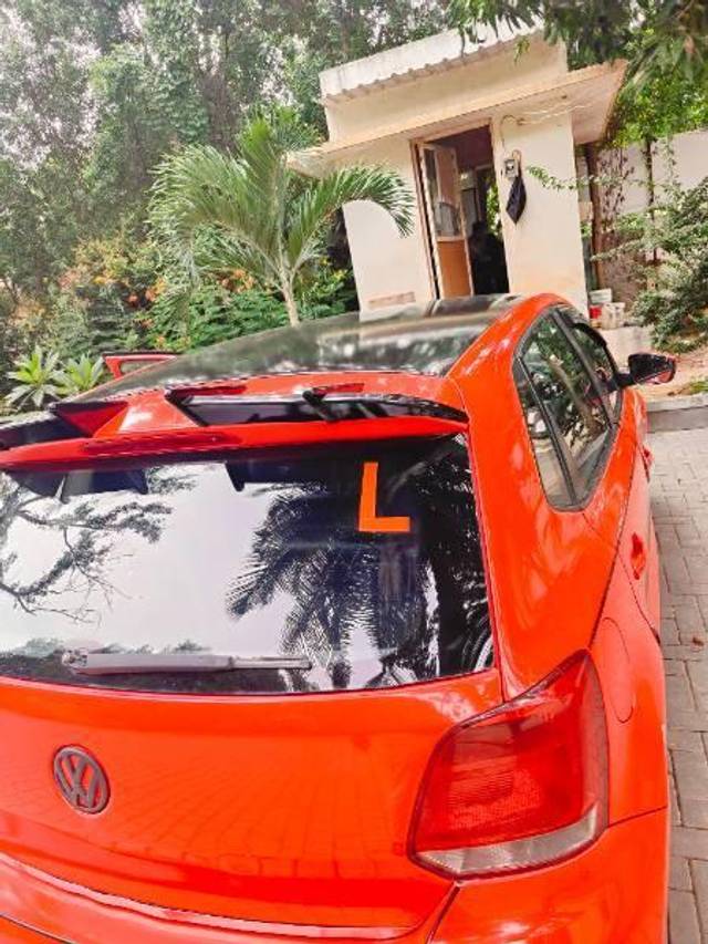 https://images10.gaadi.com/usedcar_image/4605889/original/processed_1db5b5d7-3fdd-4260-9b77-4ba6360e58fc.jpg?imwidth=6400