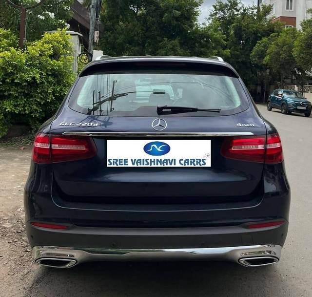 https://images10.gaadi.com/usedcar_image/4605912/original/processed_cbda4f032dfd43de73e117e5af449b76.jpg?imwidth=6401