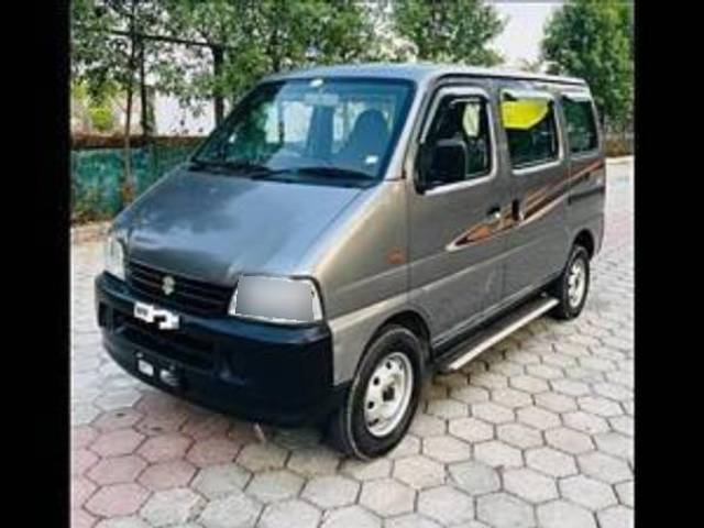 https://images10.gaadi.com/usedcar_image/4605924/original/processed_2969cb4b-31f3-4c86-b574-264e890b3349.jpg?imwidth=6401