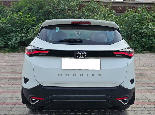 https://images10.gaadi.com/usedcar_image/4605927/original/processed_9fec2964061d31fa8e31fc09f69eac61.jpg?imwidth=6401