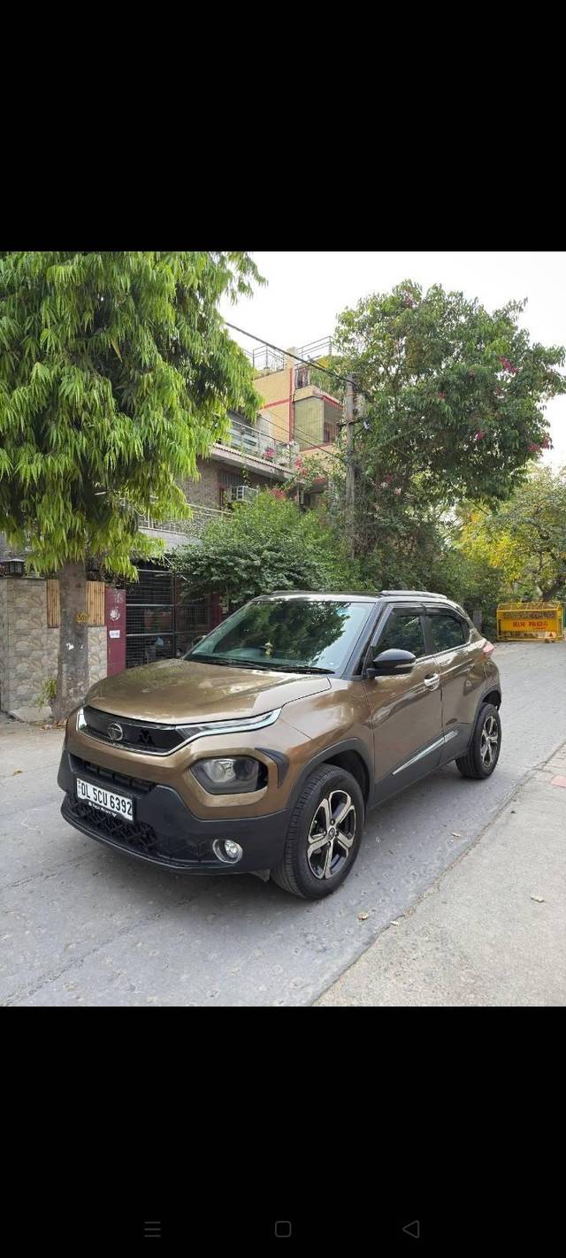 https://images10.gaadi.com/usedcar_image/4605939/original/processed_7d108ff325c5625d10823aa8b2e49382.jpg?imwidth=6401
