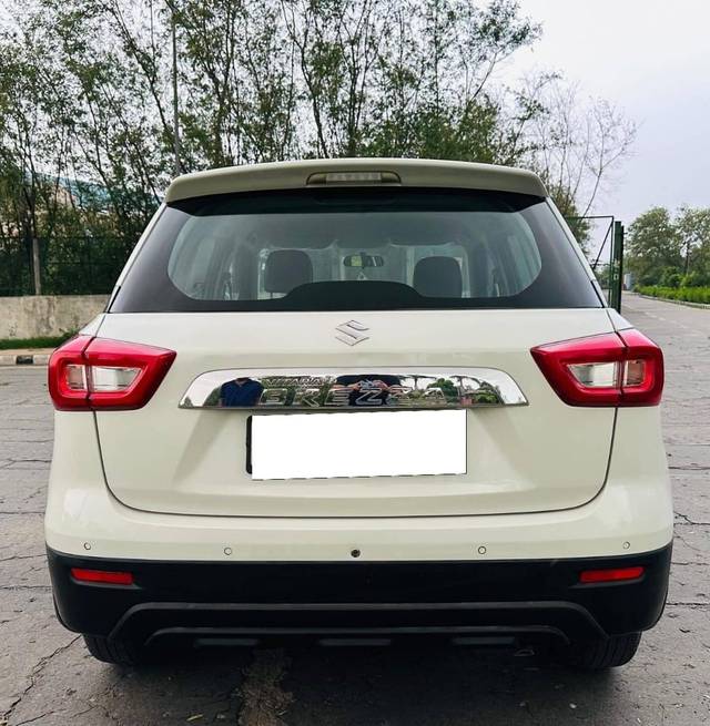 https://images10.gaadi.com/usedcar_image/4605946/original/processed_1298ef99be4d15f5f969dd714fcf262e.jpg?imwidth=6402