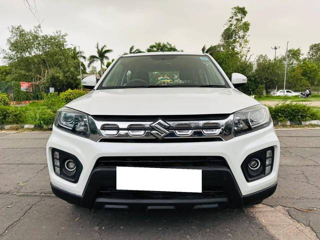 https://images10.gaadi.com/usedcar_image/4605946/original/processed_4d5bb9abeccdc66f7572764e63bdf2ef.jpg?imwidth=6400