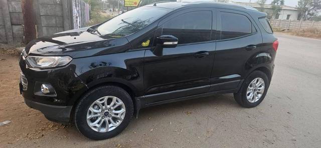 https://images10.gaadi.com/usedcar_image/4605984/original/processed_4ed3618b30182a0ad8ddea6c2f954648.jpg?imwidth=6400