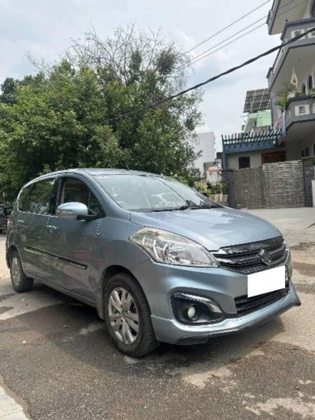 https://images10.gaadi.com/usedcar_image/4606006/original/processed_8df4a7cf-96f8-436b-b574-f274fa5e4414.jpg?imwidth=6401
