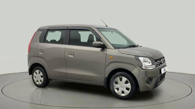 https://images10.gaadi.com/usedcar_image/4606050/original/6c472210d4305ad75e67a0d6c1316d73.jpg?imwidth=6400