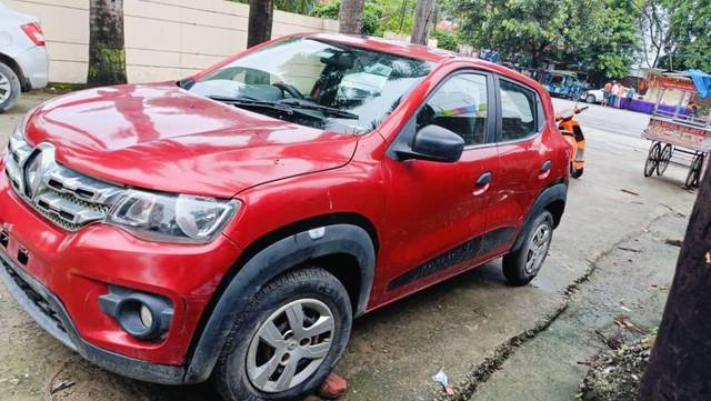https://images10.gaadi.com/usedcar_image/4606063/original/processed_96d01973-aa67-4996-9073-959d4336baf6.jpg?imwidth=6400
