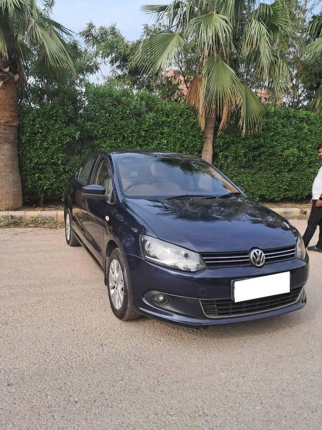 https://images10.gaadi.com/usedcar_image/4606069/original/processed_2b26822a7ac2620f087deadb099038c7.jpg?imwidth=6400