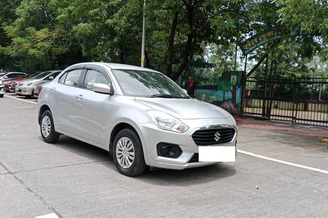 https://images10.gaadi.com/usedcar_image/4606075/original/processed_2116c6e82e56a43a1a1ff580f10213cd.jpg?imwidth=6400