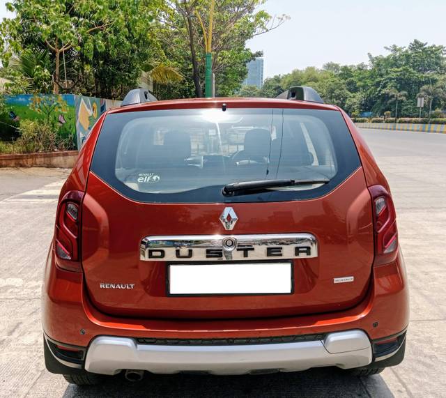 https://images10.gaadi.com/usedcar_image/4606082/original/processed_1cc58b8ee8045dfacbbae7841cd50636.jpeg?imwidth=6402