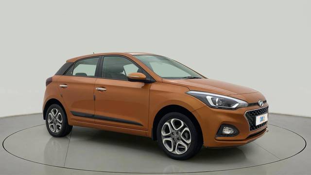 https://images10.gaadi.com/usedcar_image/4606113/original/a3c3d6ac9af2ddc2068d5b28be5c648f.jpg?imwidth=6400