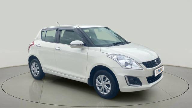 https://images10.gaadi.com/usedcar_image/4606115/original/df212127df8376130bb1d47eed3626cd.jpg?imwidth=6400
