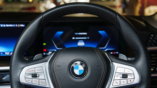 https://images10.gaadi.com/usedcar_image/4606131/original/b079df12e327544a47454e7fb8804e8c.jpeg?imwidth=6401