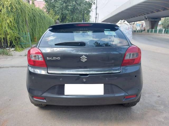 https://images10.gaadi.com/usedcar_image/4606200/original/processed_b67218b5f330fbf00a0b8ea467b973a5.jpeg?imwidth=6402