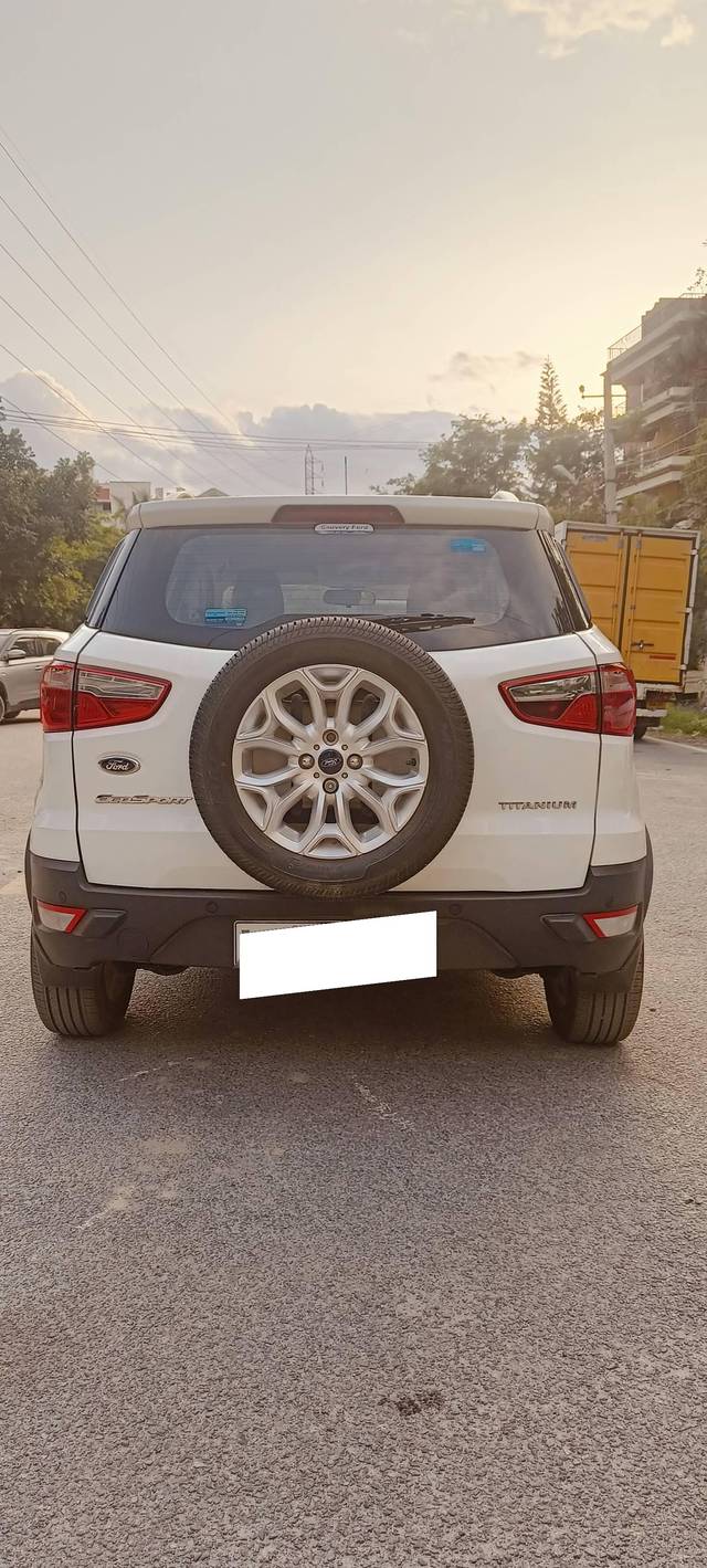 https://images10.gaadi.com/usedcar_image/4606208/original/processed_6b583e6009d5d7c58466939d74b0801f.jpg?imwidth=6402