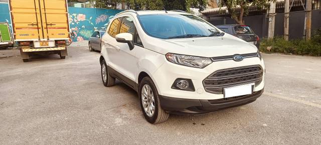 https://images10.gaadi.com/usedcar_image/4606208/original/processed_7f896bc197d7d466b55f0e8e2b335fde.jpg?imwidth=6400