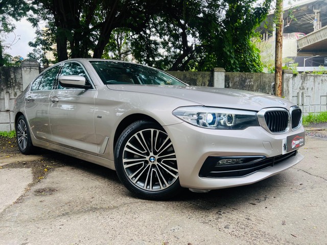 https://images10.gaadi.com/usedcar_image/4606222/original/processed_0c8d28a63c4b45897a606c97b3bd7bc9.jpg?imwidth=6400