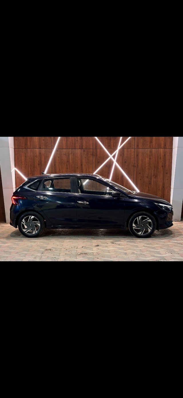 Second-hand 2021 Hyundai i20 Asta Opt BSVI for sale in Madurai-1