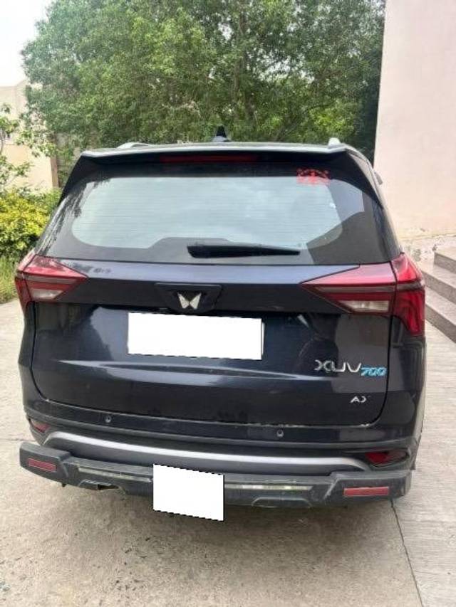 https://images10.gaadi.com/usedcar_image/4606267/original/processed_34fd590c-e139-4cd4-8fbf-9bca7efcd72b.jpeg?imwidth=6402